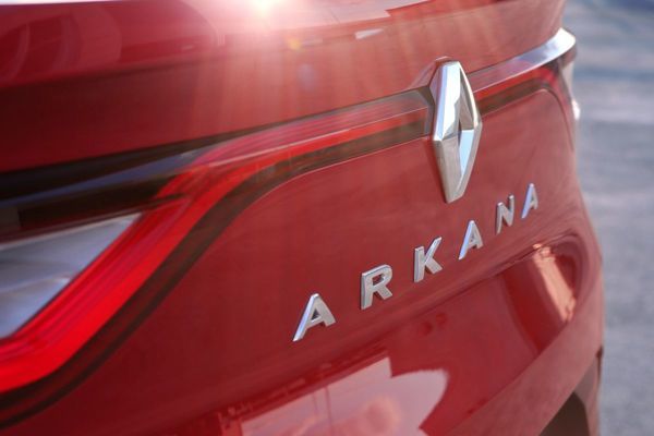 Nieuwe cross-over Renault heet Arkana